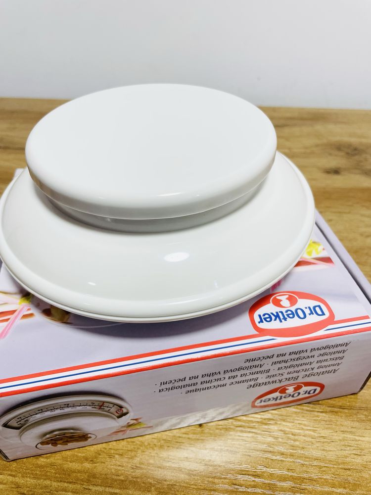 Waga mechaniczna Dr. Oetker biały