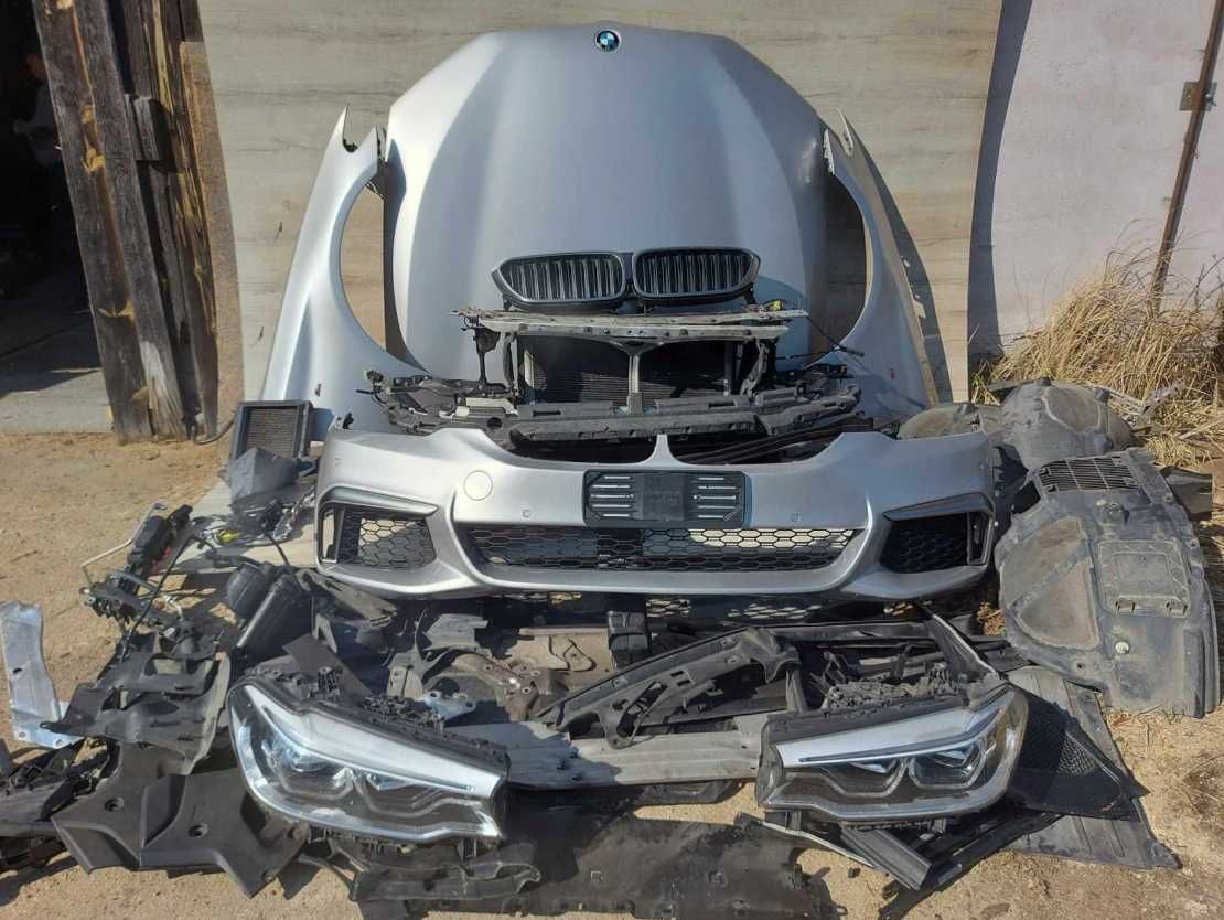 Бампер перед BMW 5 G30 передній бмв г30