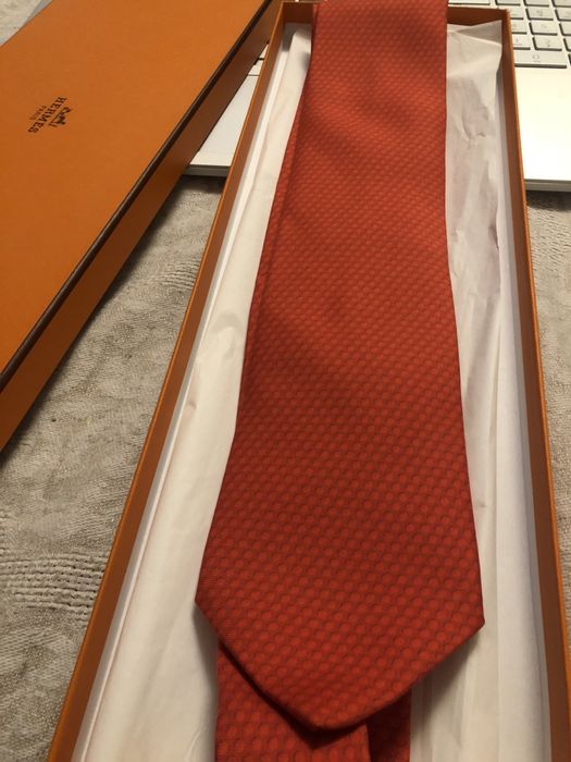 Gravata da casa Hermēs. Original. Sem uso.