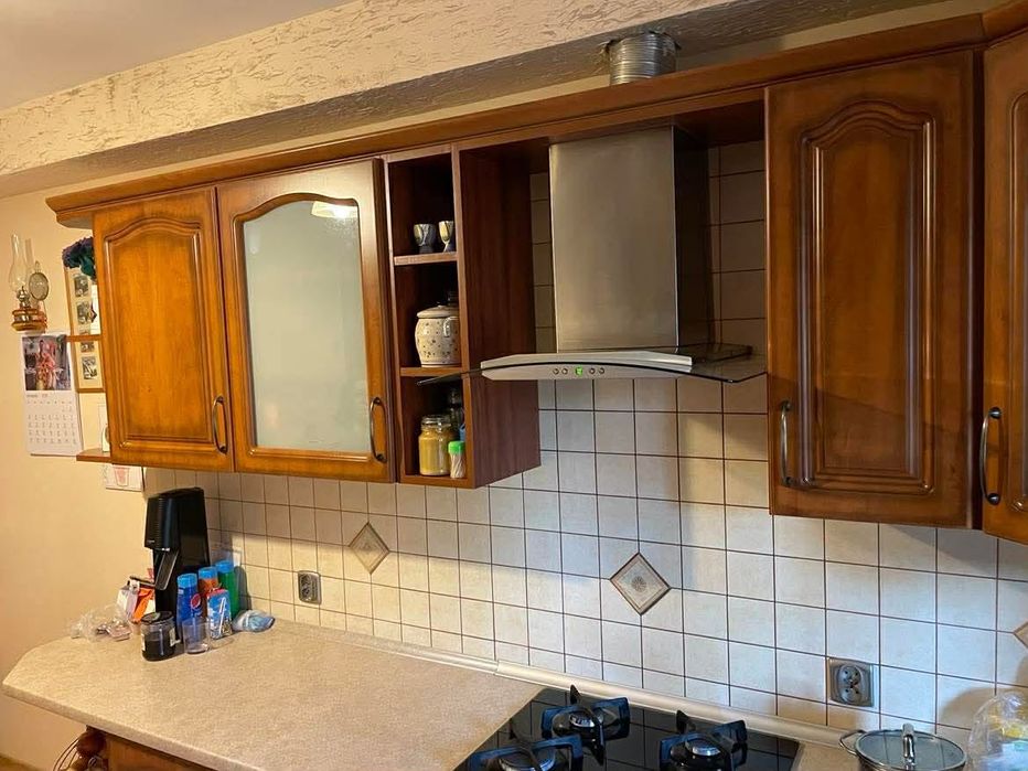 Meble kuchenne ze sprzętem AGD (bez lodówki) – komplet do sprzedaży