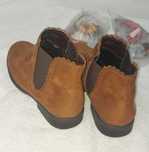 Botas (tipo Camurça - Aveludado) - Tam.35