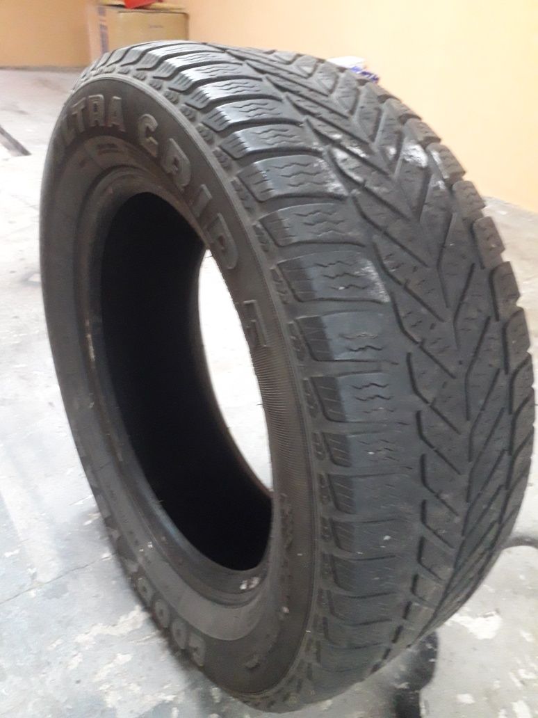 Good Year ultra grip5 205/60r15