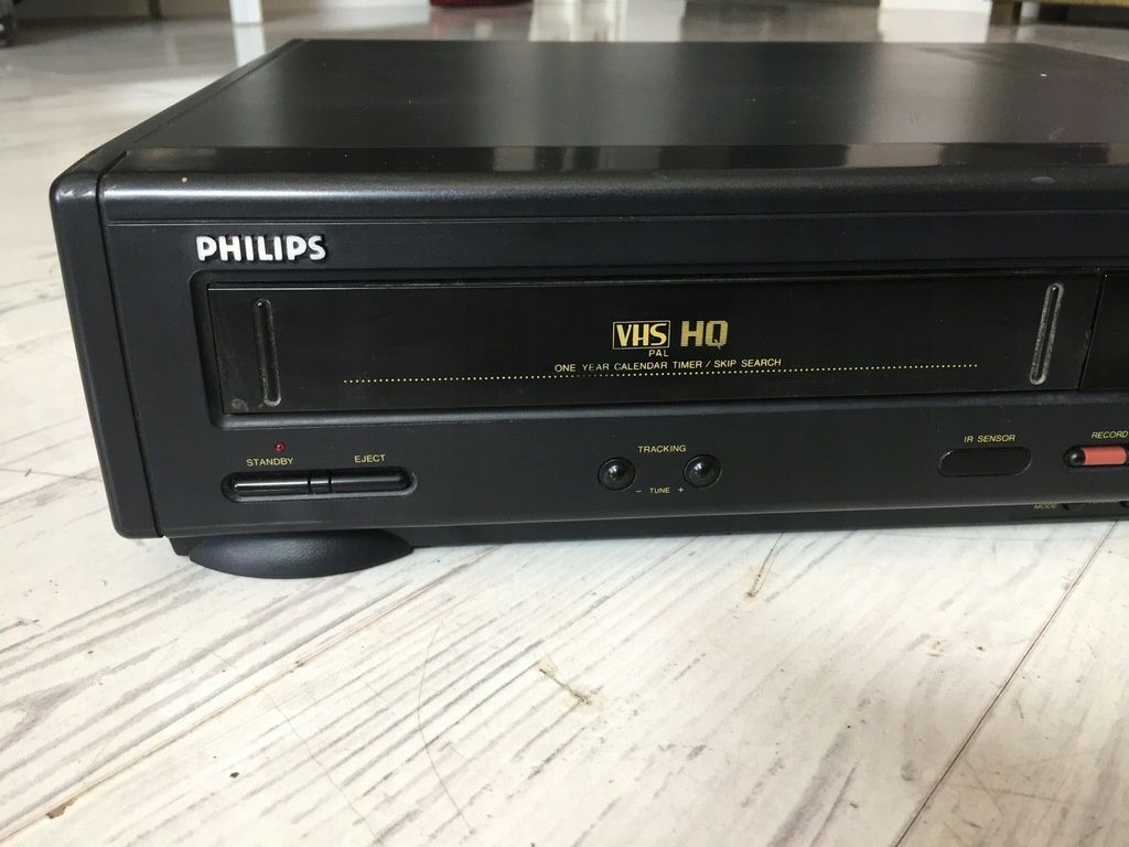 Відеомагнітофон записуючий PHILIPS VR-3260. Обмін по Чернівцях.