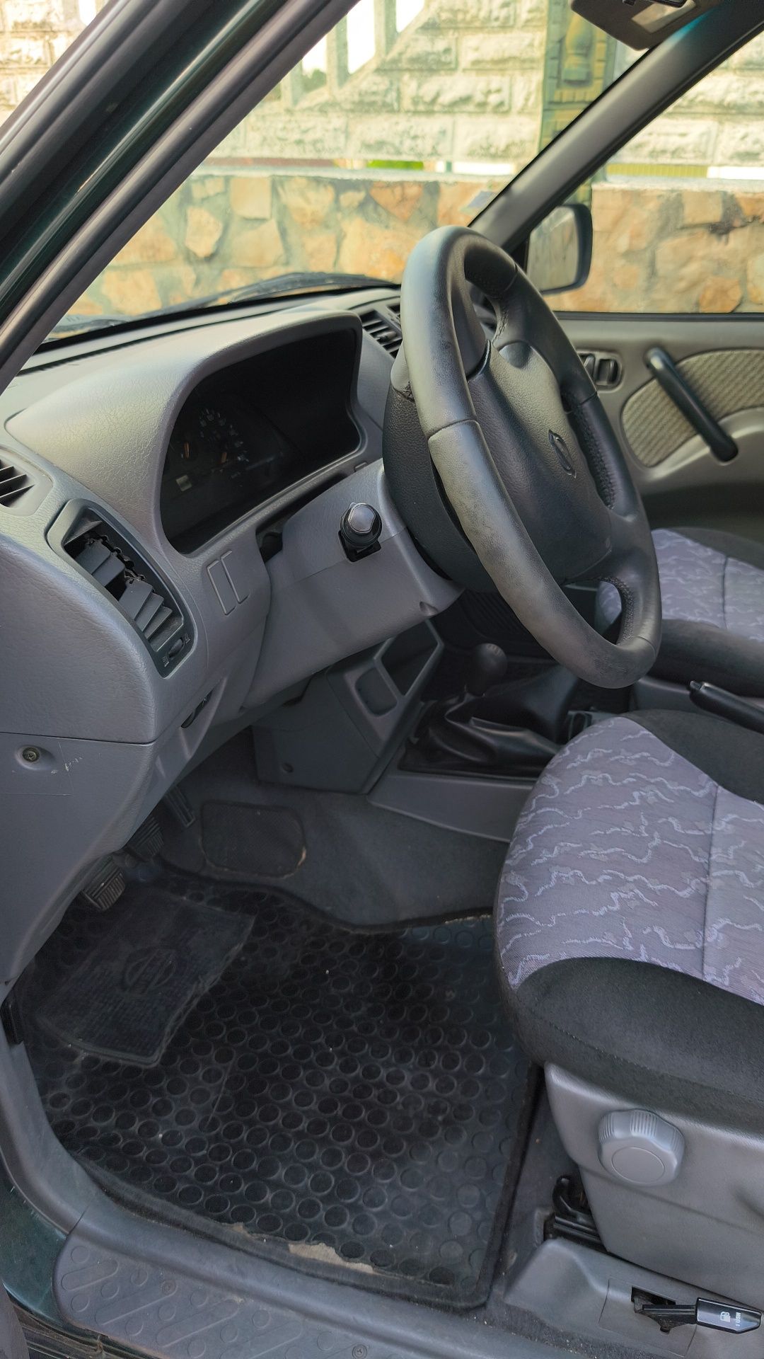 Vendo Nissan Terrano
