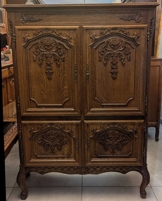 Piękna dębowa komoda,szafka ludwikowska