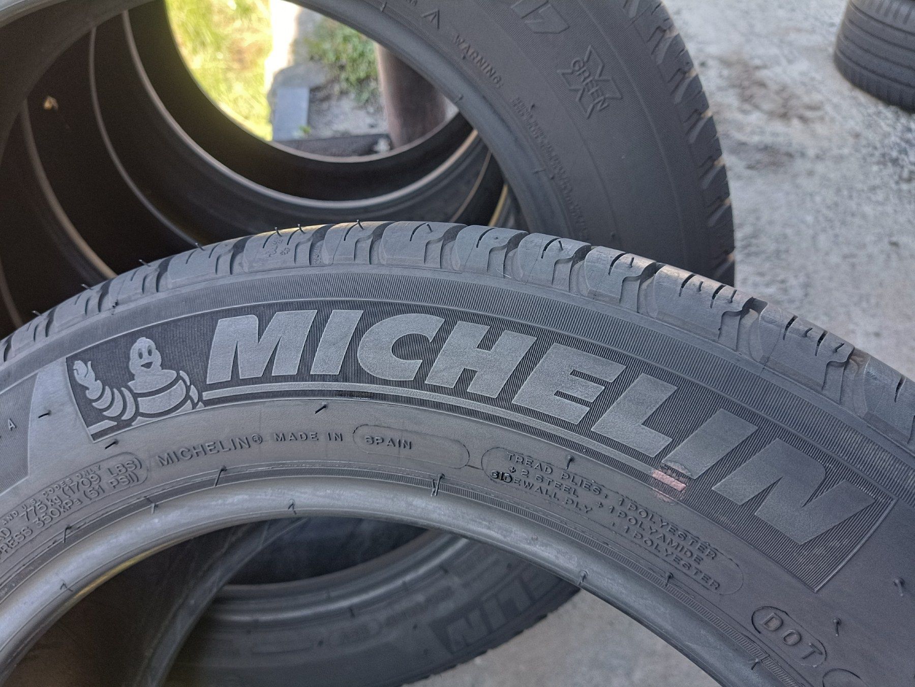 Літні шини Michelin 235/55 R17 резина Р17