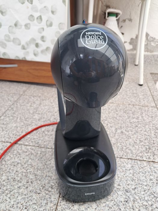 Máquina café Dolce Gusto