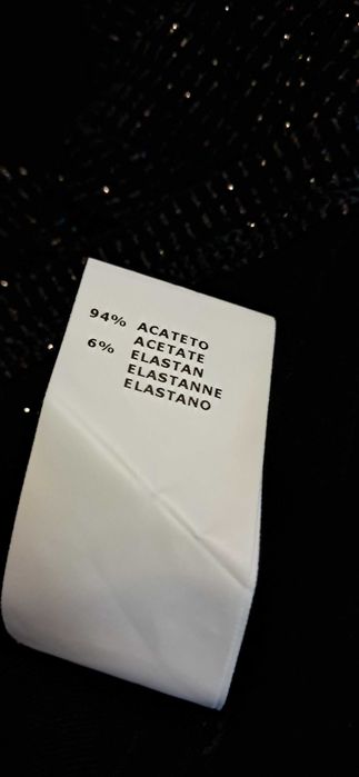 Blusa Nova Preta com Brilhos.