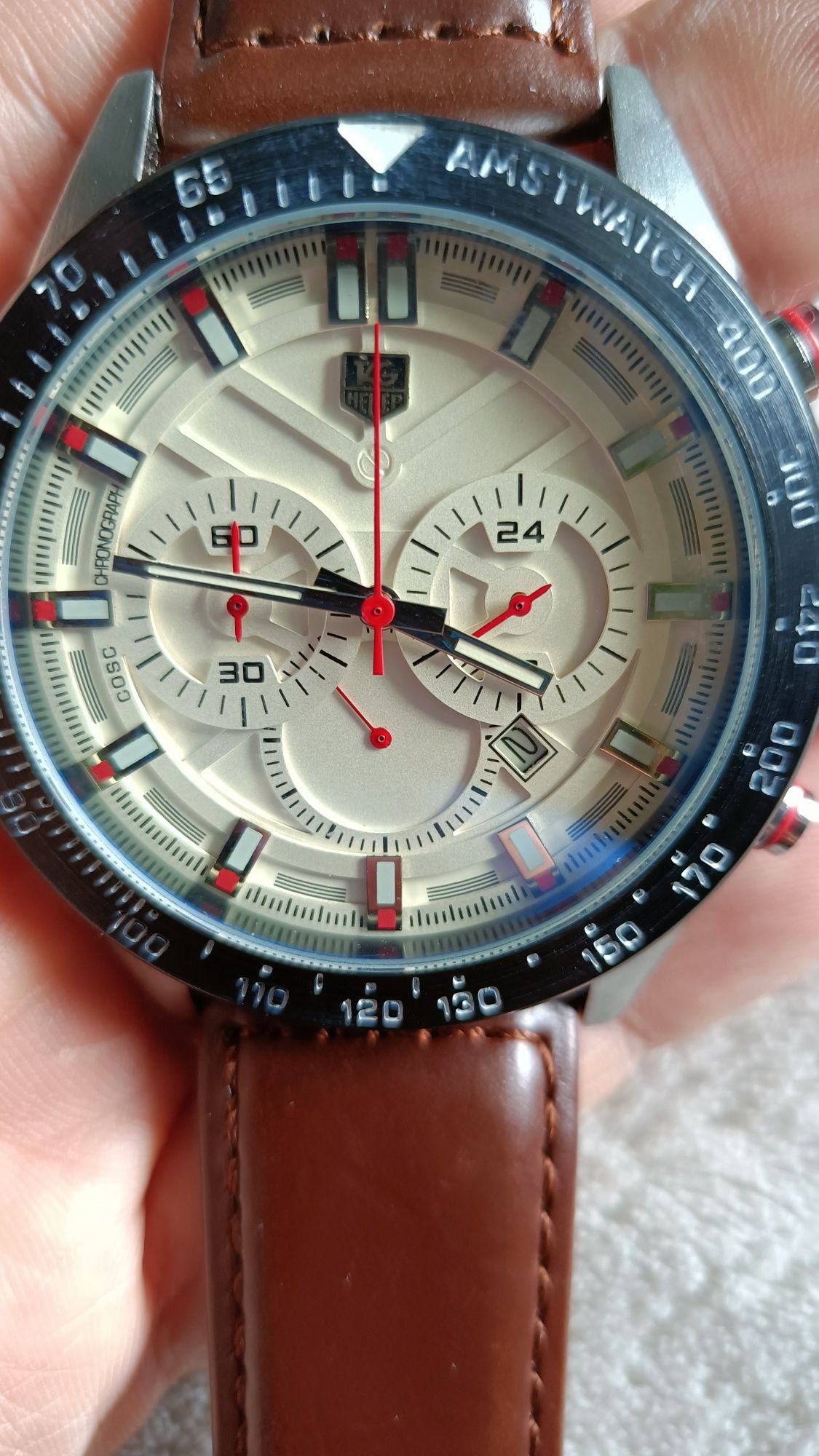 Tag duży fajny zegarek chronograf