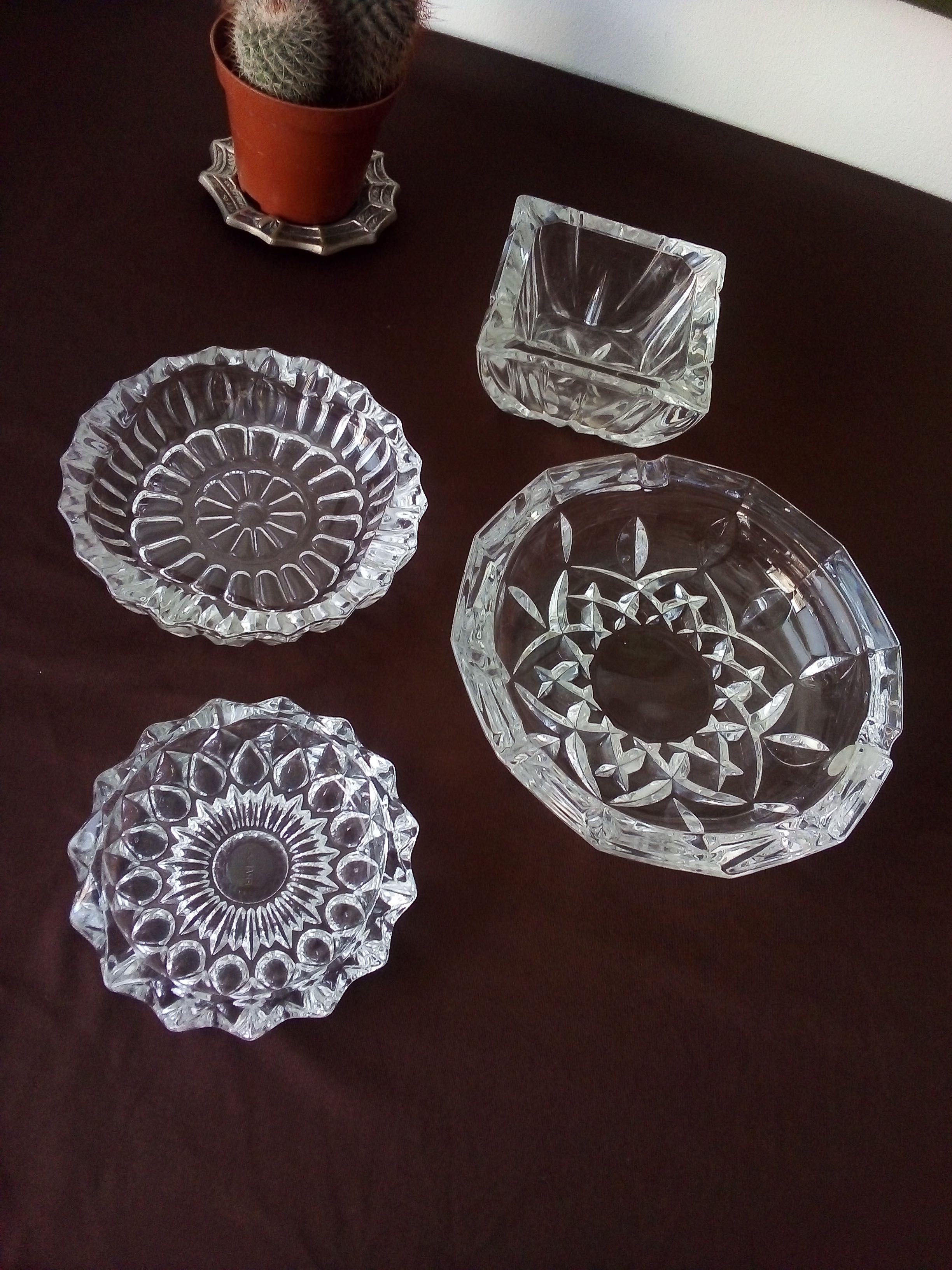 Cinzeiros em cristal