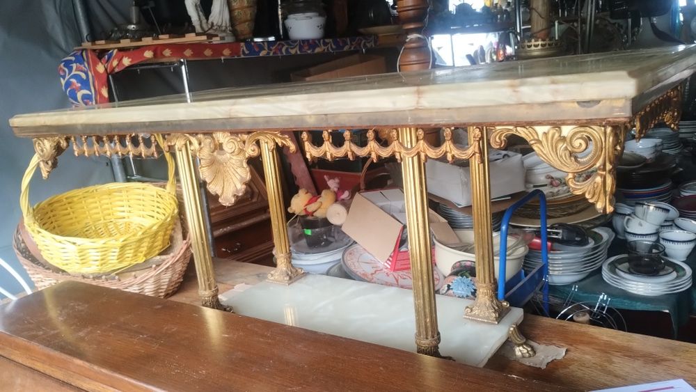 Ława z mosiądzu -blat ONYX