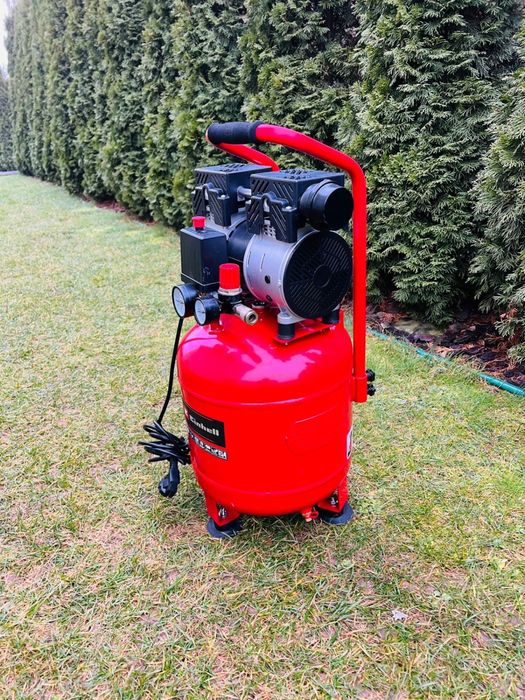 Тихий компрессор безмасляний Einhell TE-AC 135/24 з Німеччини