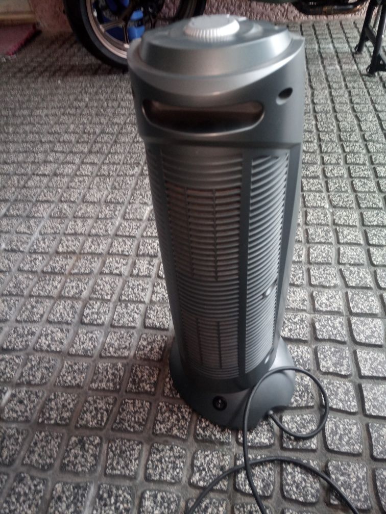 ventilador torre muito bom 2 um de fresco e 5  aquecedores de quente e