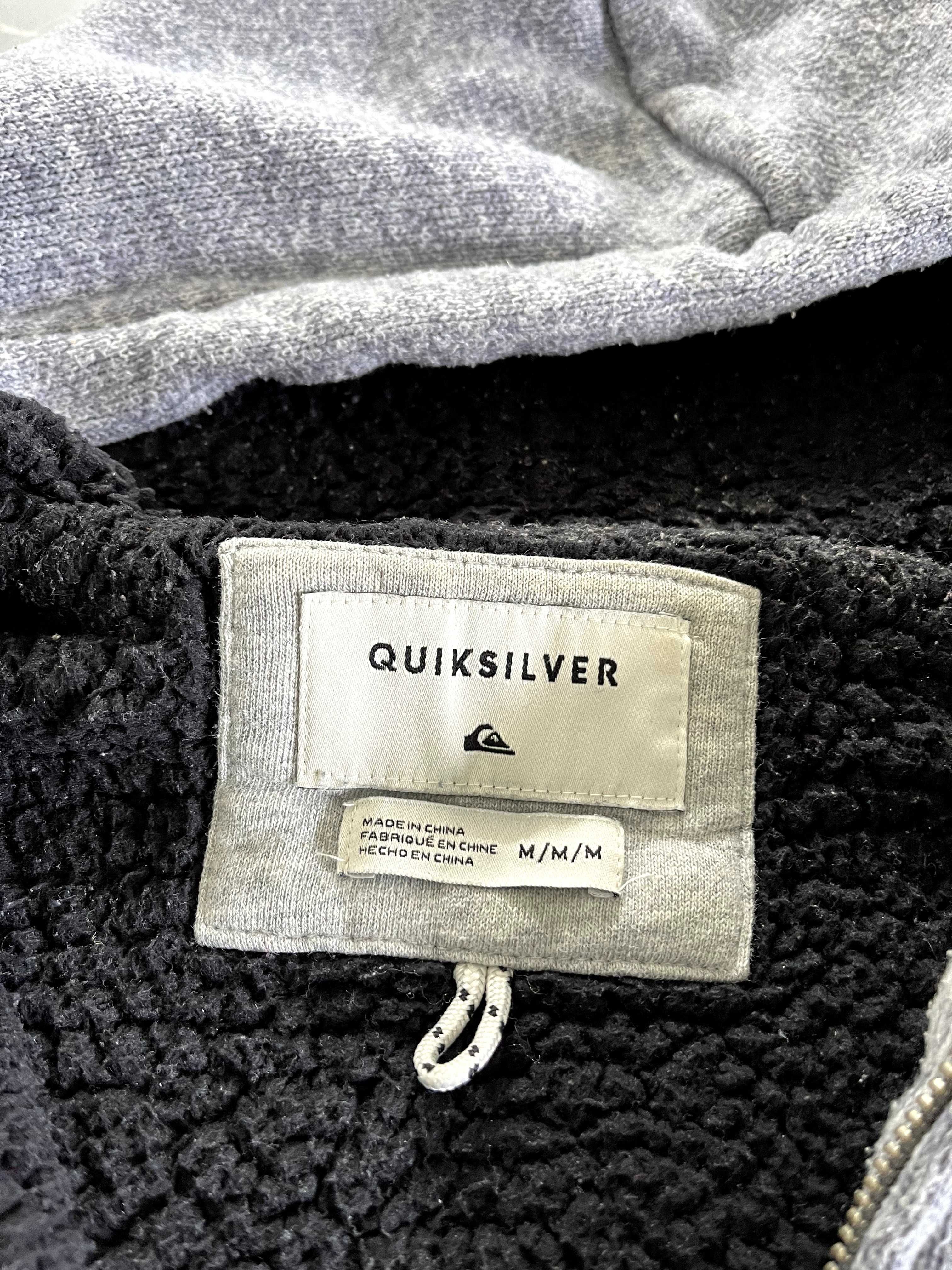 Bluza męska QUICKSILVER ciepła / używana w dobrym stanie (na ok 180cm)