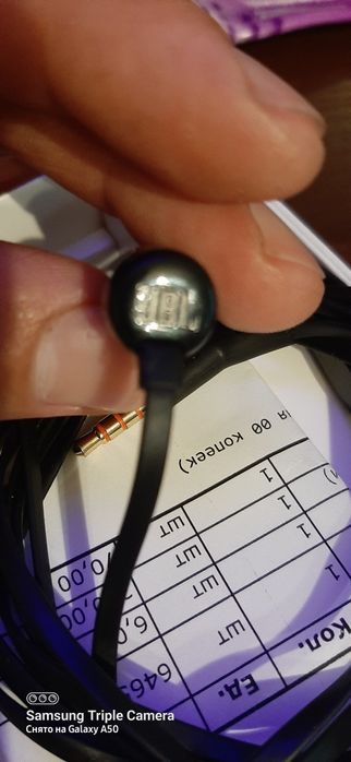 Продам вакуумные наушники,  Panasonic,  GBL!  В состоянии новых!