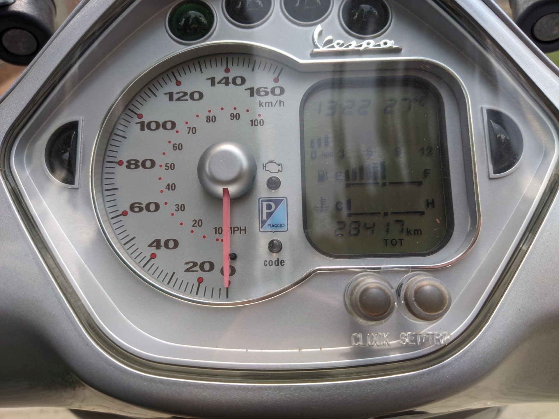 Piaggio Vespa 250/125, 2007r wtrysk, szyba, kufer RATY