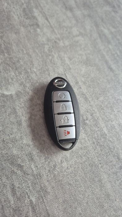 Ключ нісан рог Nissan Rogue 2017р