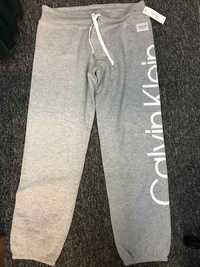 Calvin Klein - spodnie dresowe damskie z USA, XL.