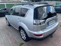 Mitsubishi Outlander Mitsubishi Outlander II 2010r.