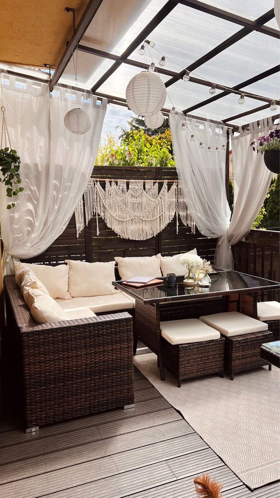 Nowy Zestaw mebli rattanowych dla 10 osob