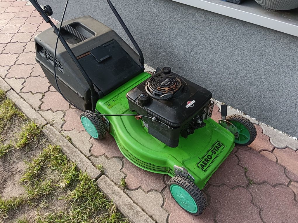 Kosiarka spalinowa Aero Star 48cm 3.5 KM Briggs bez napędu kosz