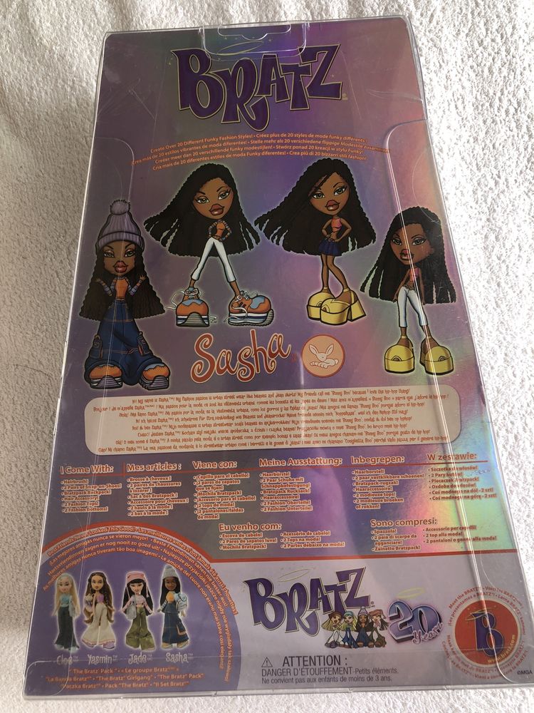 Boneca Bratz Sasha 20 anos NOVA