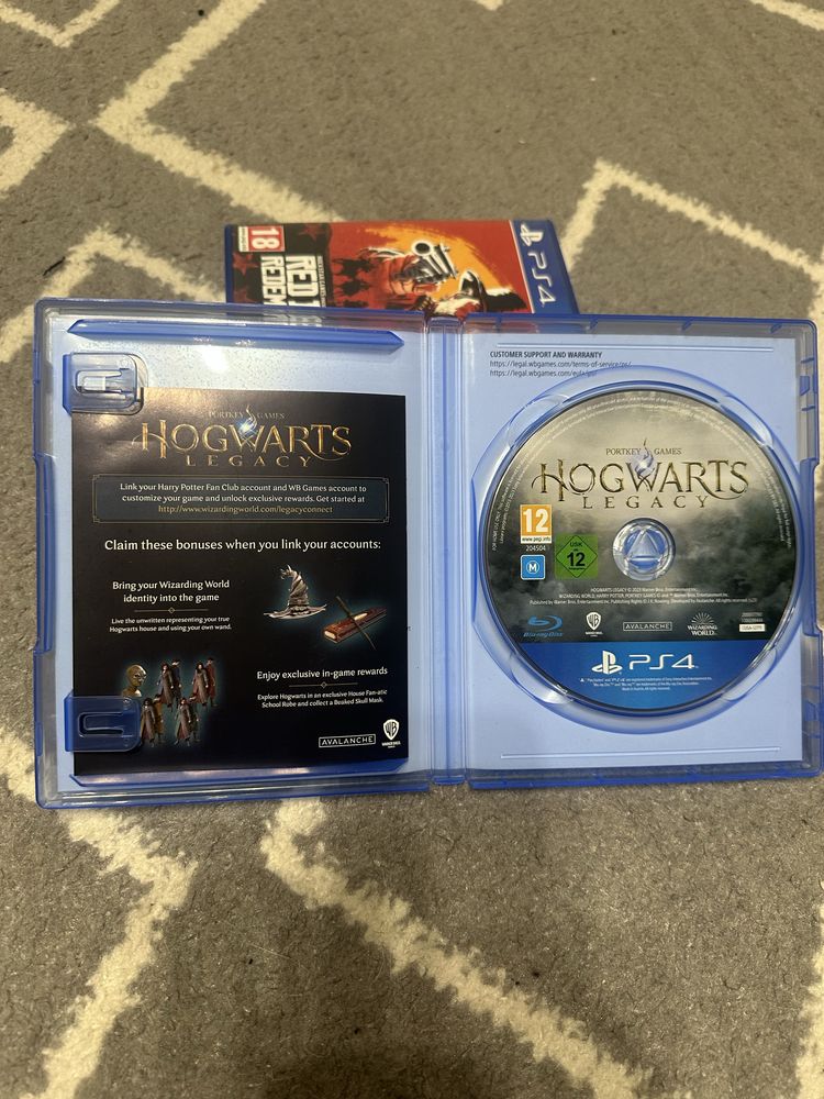 Продам Red dead Redemption 2,The Last of us2 та Hogwarts Legasy ps 4