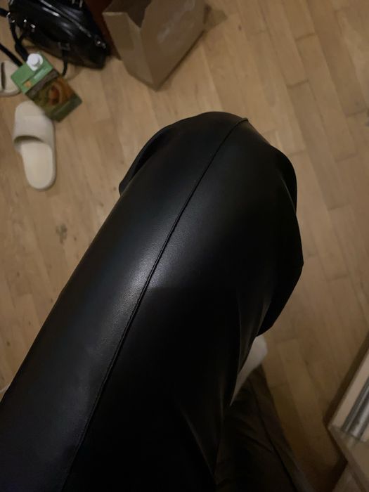 Шкіряні штани з високою посадкою