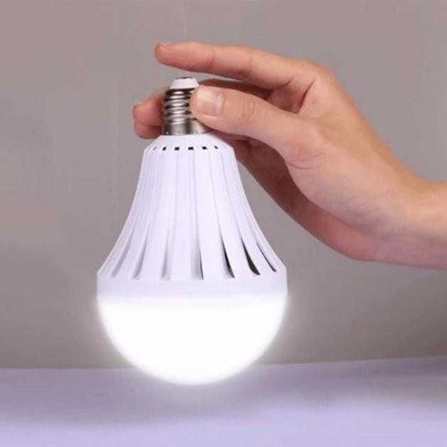 Лампочка, лампа акумуляторна led світлодіодна 9w