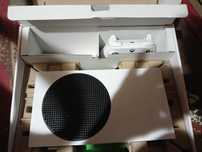 Sprzedam Xbox series S  Używane