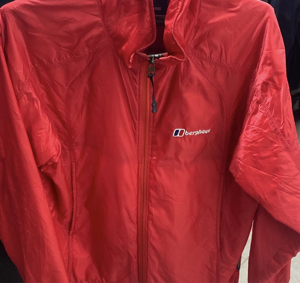 Berghaus Extrem курточка primaloft