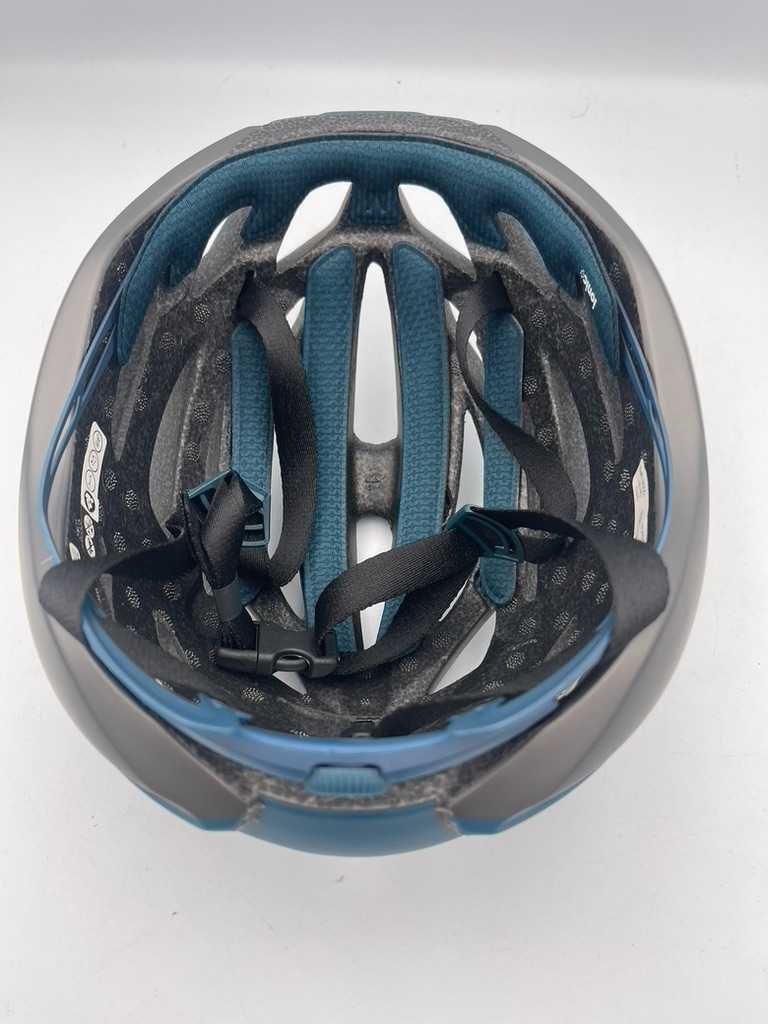 Powystawowy Kask Rowerowy Giro Syntax r. M (55-59cm)