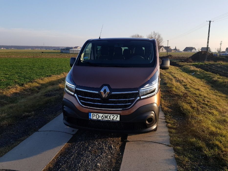 Wynajem Busa 9 osobowego. Gostyń Leszno Śrem Krobia