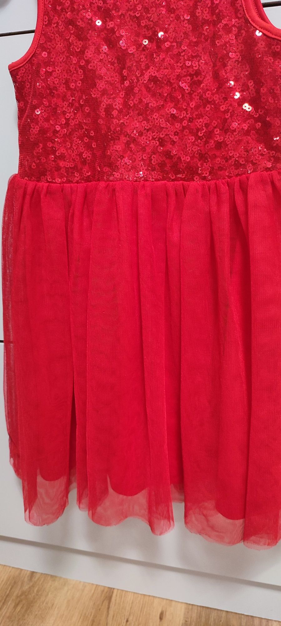 Śliczna czerwona elegancka sukienka Świąteczna  KappAhl 110