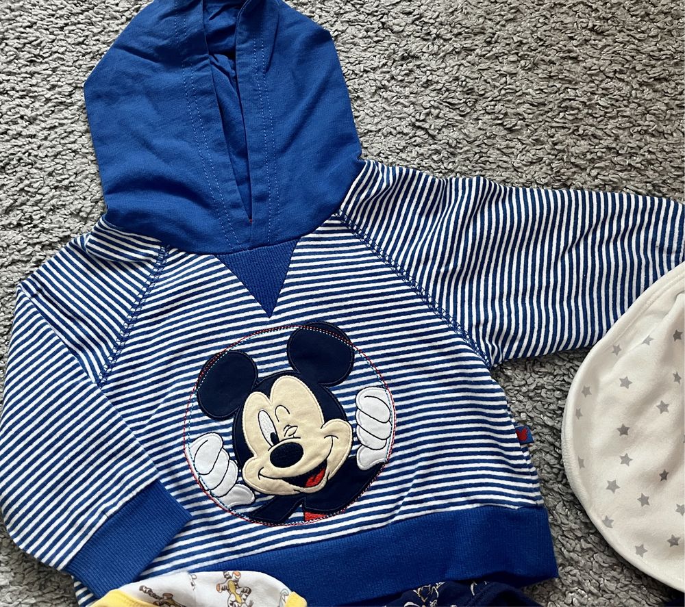Wyprawka niemowlęca  Disney dla chłopca rozmiar 62-68