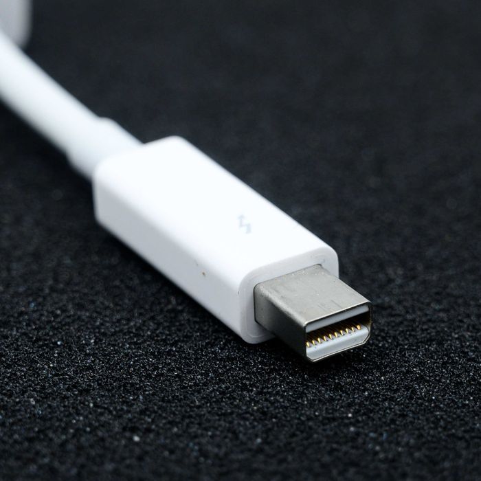 Адаптер Apple Thunderbolt to Gigabit Ethernet A1433 MD463ZM/A LAN