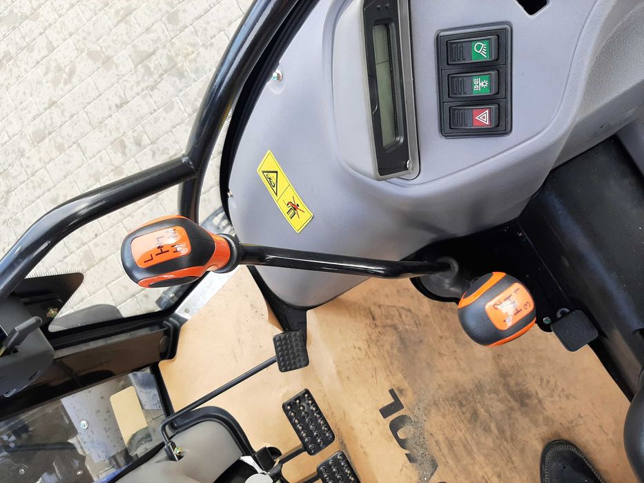 LOVOL 504 EURO з кондиціонером та примусовою гідравлікою