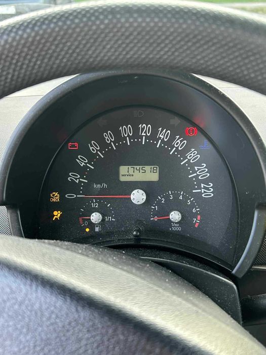 VW New beetle 2000 r. benzyna +LPG - na chodzie - bez przeglądu.