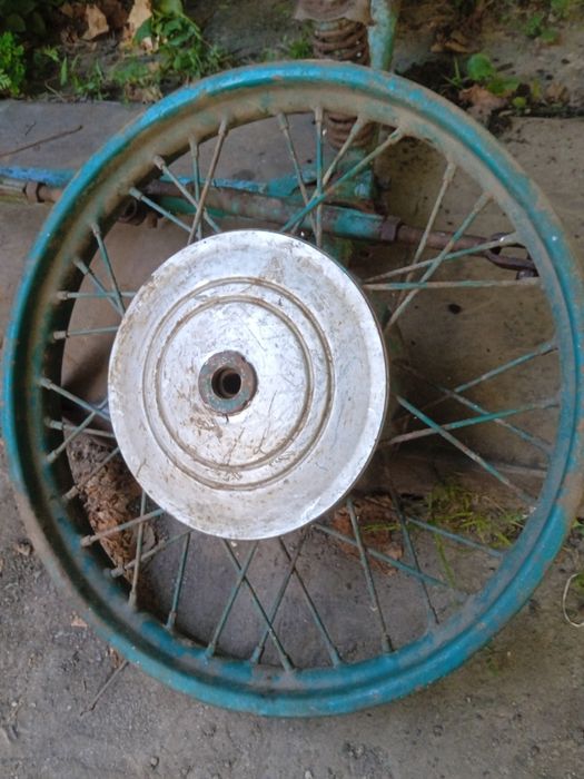 Колесо ІЖ-56 раннє