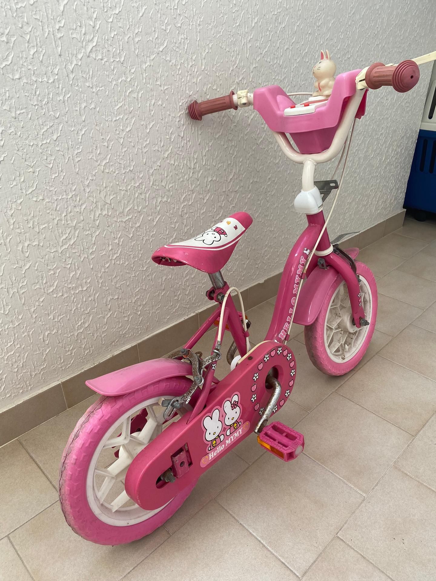 Bicicletas adulto e infantil menina