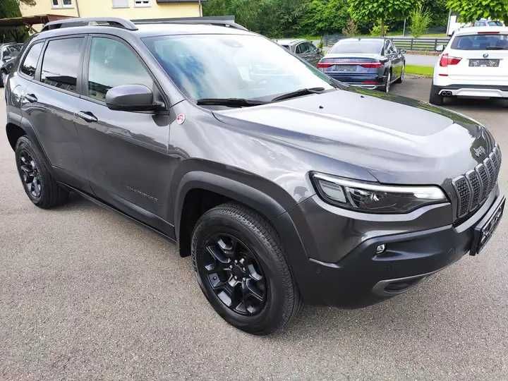 Jeep Cherokee 2020 року Trailhawk