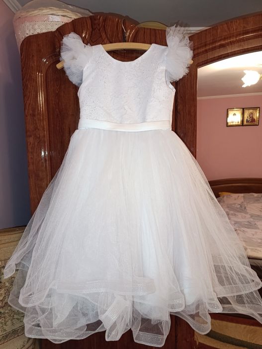 Плаття біле , сукня сніжинки .