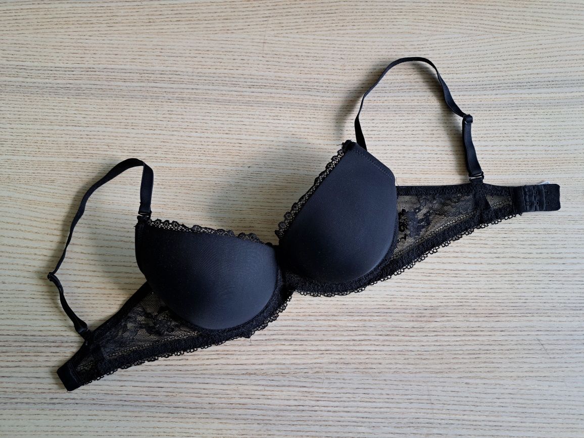 Biustonosz esotiq 65F czarny basic gładki koronka push up stanik