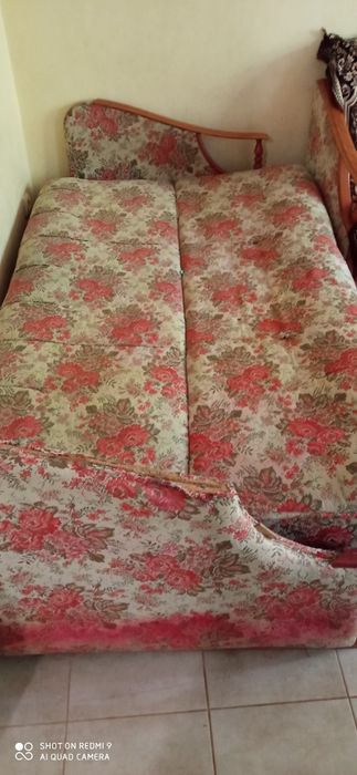 Отдам безплатно диван