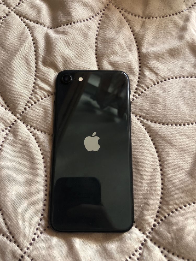iPhone SE 2020 (64g)