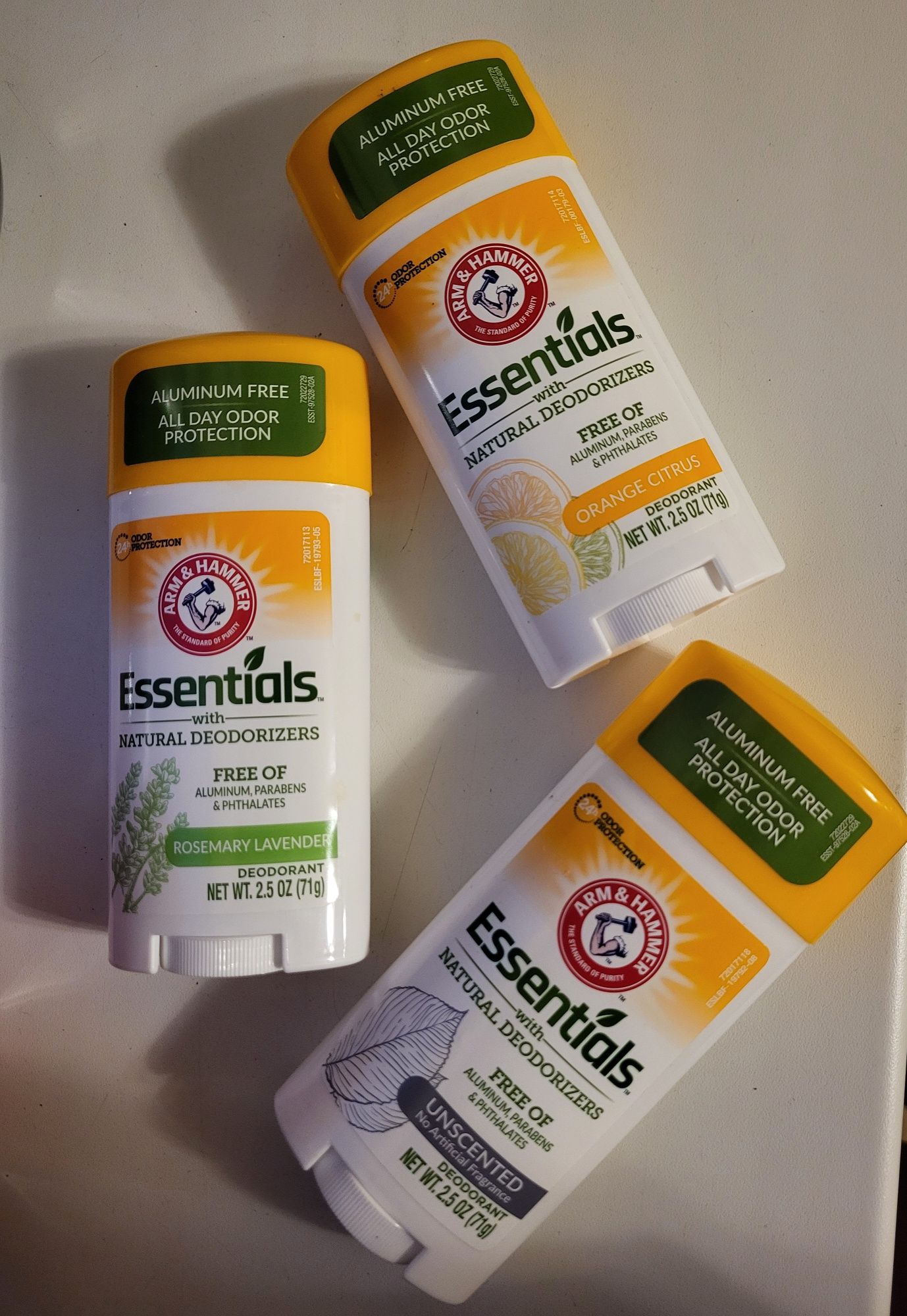 Дезодорант Arm&Hammer Essentials, в наявності