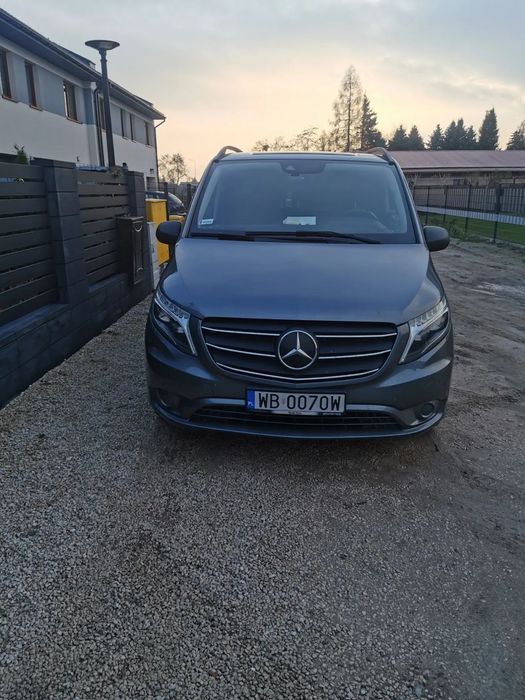Mercedes-Benz Vito  Odstąpię Leasing Vito 119 furgon full opcja.
