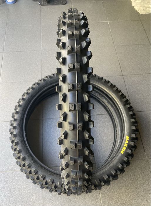 Maxxis 90/90/21 maxxenduro NOVOS!!