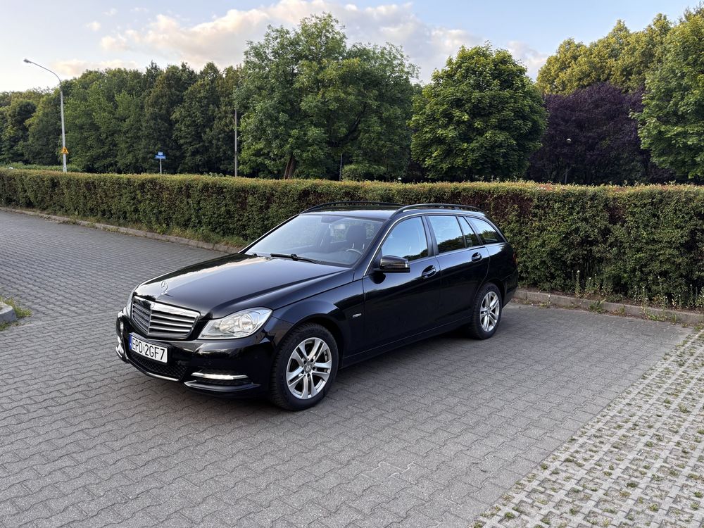 Mercedes-Benz C180 BlueEFFICIENCY Automatik