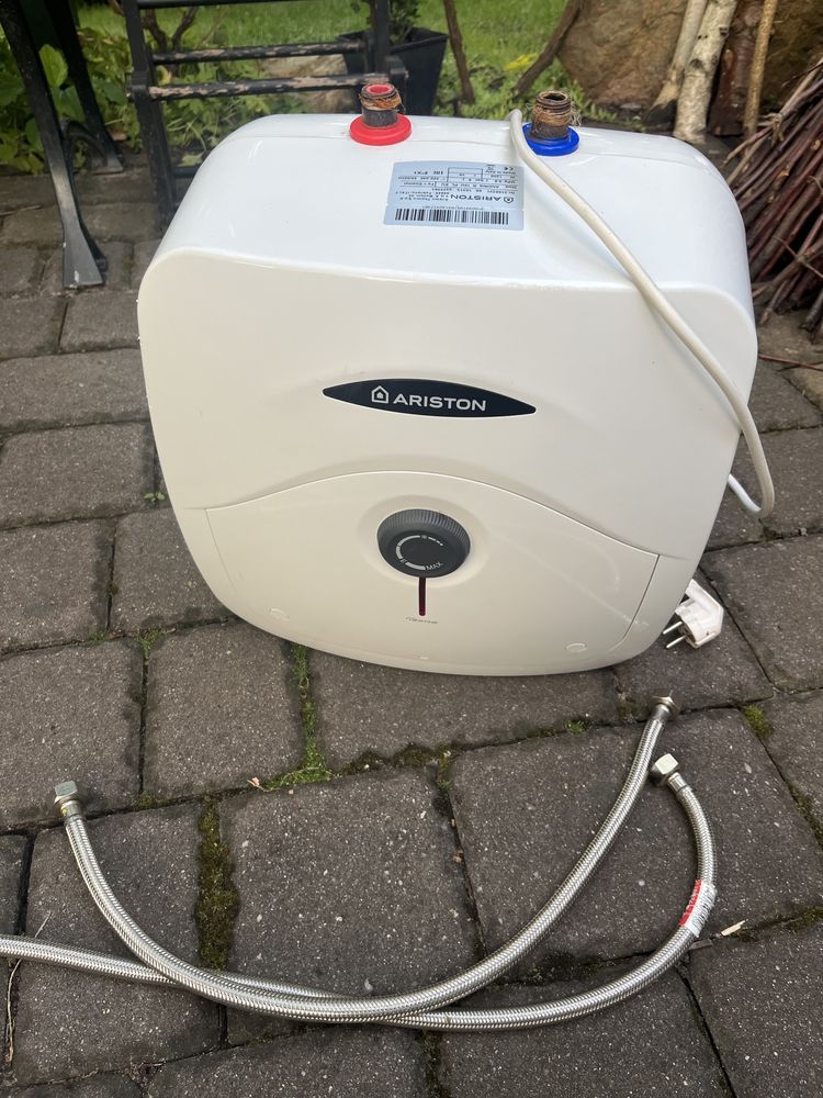 Elektryczny podgrzewacz do wody ARISTON ANDRIS